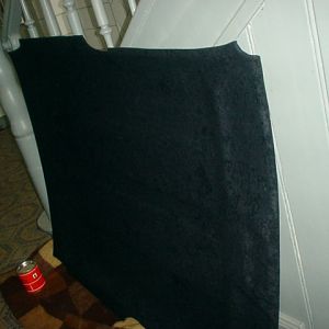 fertig bezogen mit dunkel blau Alcantara

Die armen Alcantaratierchen!!!