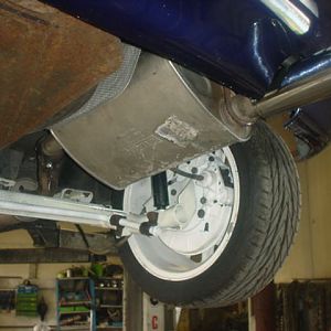 mit xr2i Originalauspuff und Remus Endrohr-
Ich kann mich mit dem Auspuff nicht entscheiden.