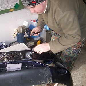 Bender während der Vorbereitung