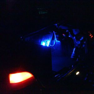 2 blaue neonröhren auf meiner endstufe