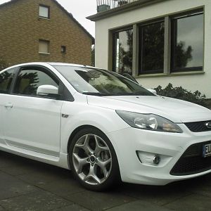 Focus ST Seite Vorne