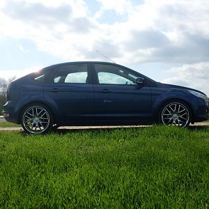 Focus Blue Motion mit 8,5x19 et45 / 225/35/19