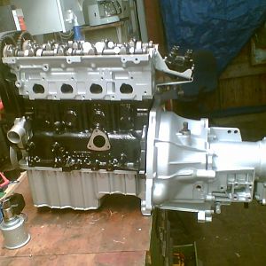 B5 mit langem 5. Gang, geputzt und lackiert, Zwischenblech angepasst für Anlasser vorne