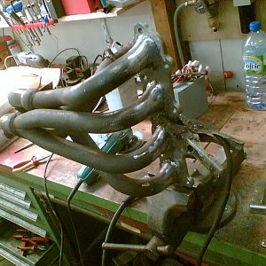 RS2000 Fächerkrümmer mit Zetec Adapterplatte
Bekommt noch neuen Lamda-Stutzen, FLexrohr, Temperatursensor, und Hitzeschutzband