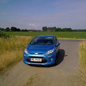 05072010011
Einbau des MS Design TFL entschlossen.