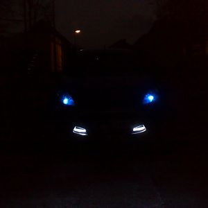 Bi Color Standlicht Blau und TFL