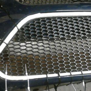 grill unten fixiert detail