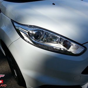 04 Ford Fiesta ST Licht