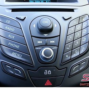 13 Ford Fiesta ST Mittelkonsole