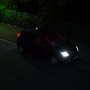 und bei Nacht mit Standlicht (LED) :D