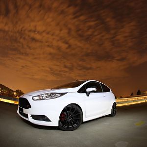 Fiesta ST 02