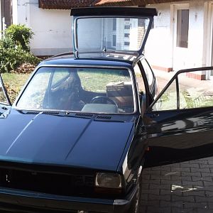 7uzi 010