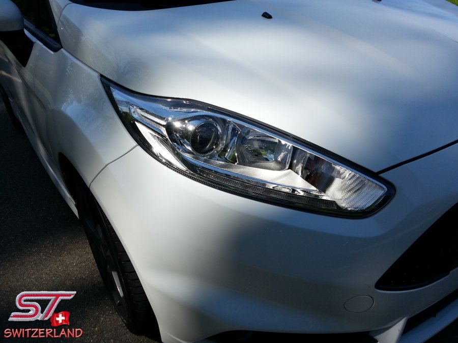 04 Ford Fiesta ST Licht