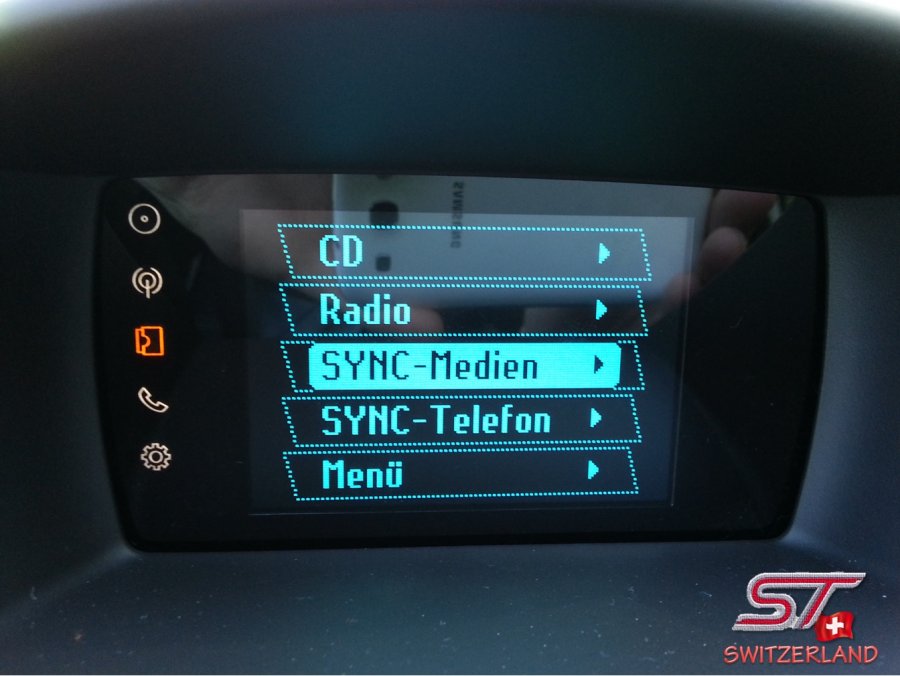 14 Ford Fiesta ST Boardcomputer