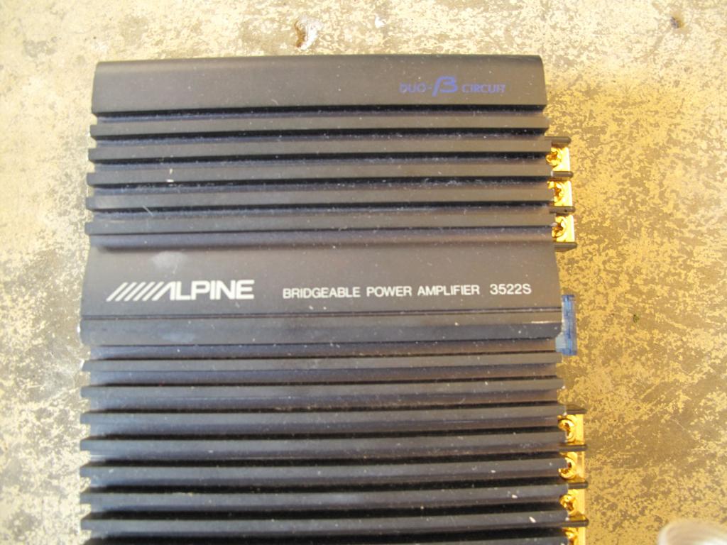 Alpine Endstufe