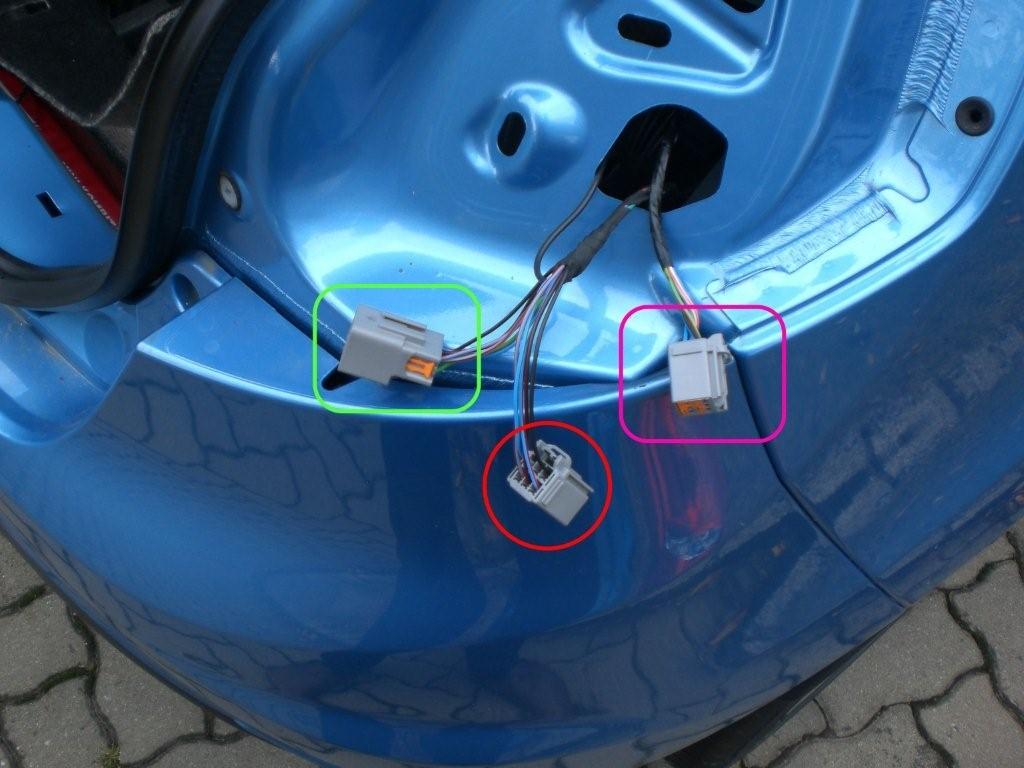 Anschluß des E-Satzes an die Rückleuchten