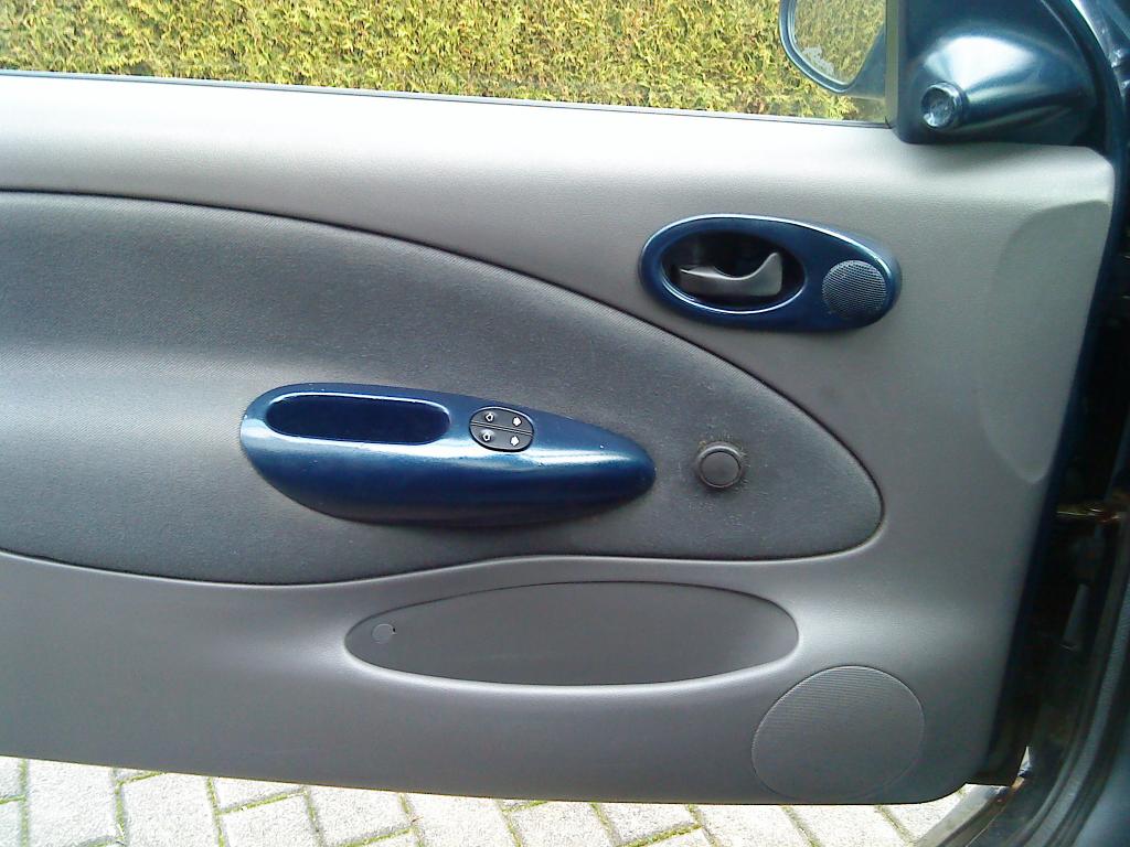 die neuen in wagenfarbe lackierten griffschalen (endlich mit elektrischen fensterheber-vorrichtungen!) 2