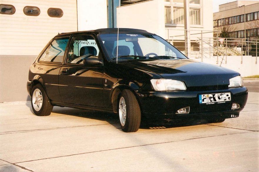 Fiesta 2001   1