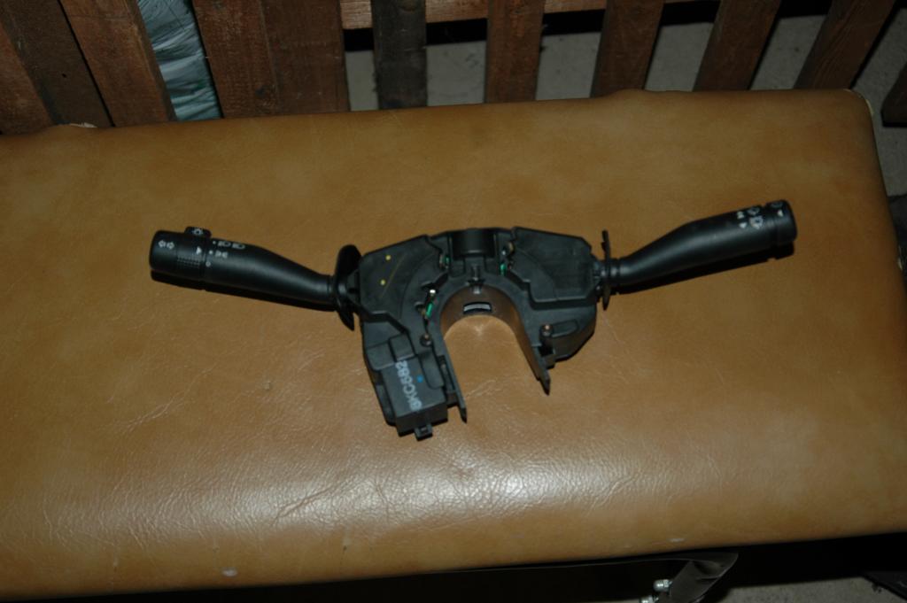 Fiesta/Puma Kombischalter