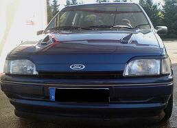 hir noch mit meiner RS Haube Golf 2 Lippe und mattig Scheinwerferblenden. waren so die ersten Dinge die ich verändert habe.