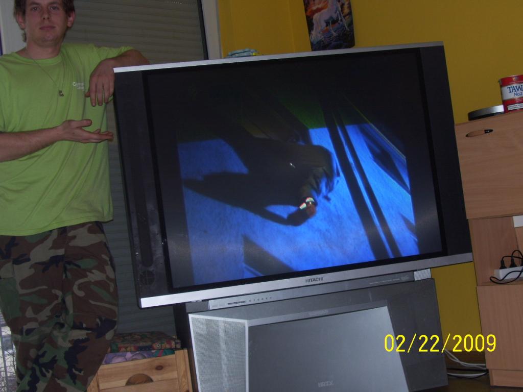 Kein auto, aber den Fernseher habe ich auch repariert!!!

50 Zoll oder 127cm ist ja auch ne ausnahme!