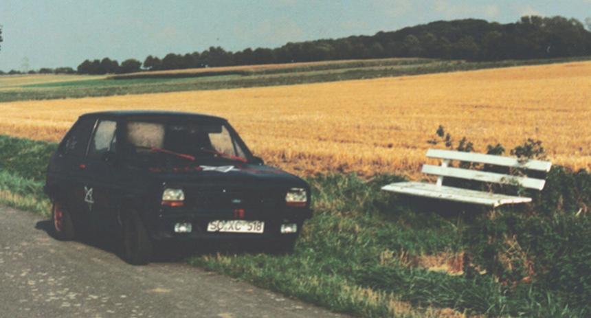 Mein 1. MK I hatte ich 1995 gehabt - damals war ich 20 - dem entsprechend auch das design ;)