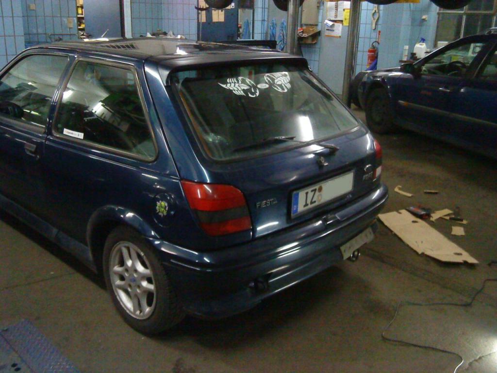 neuer xr2i 16V heckspoiler :)
