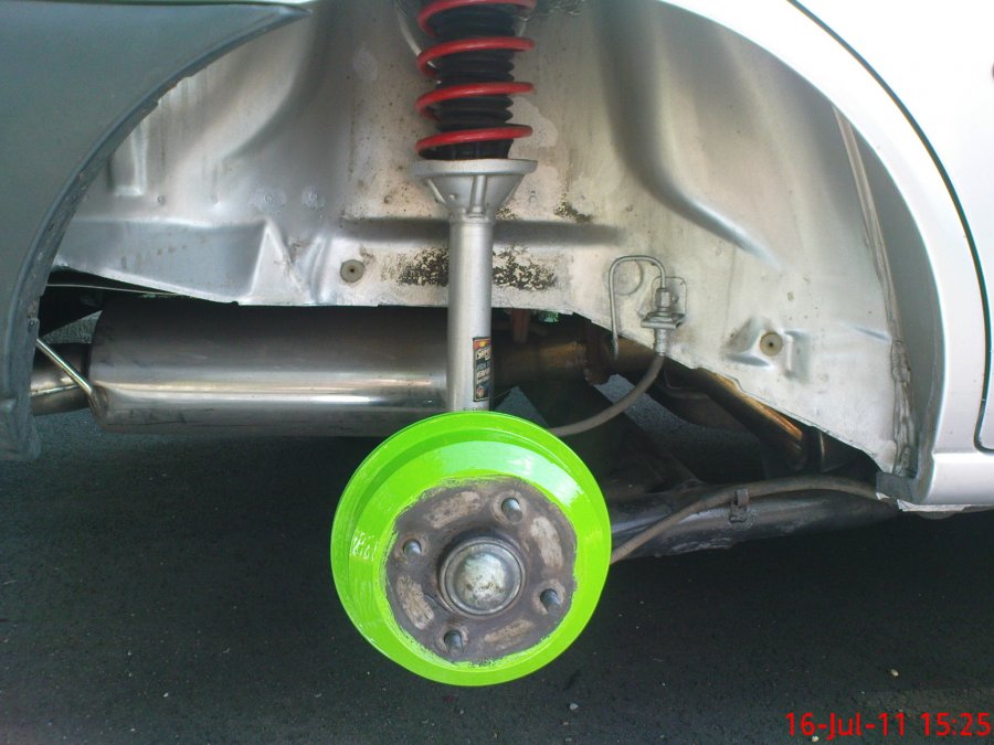 Race Green von Foliatec:D...im fahren ne hammer Optik:)