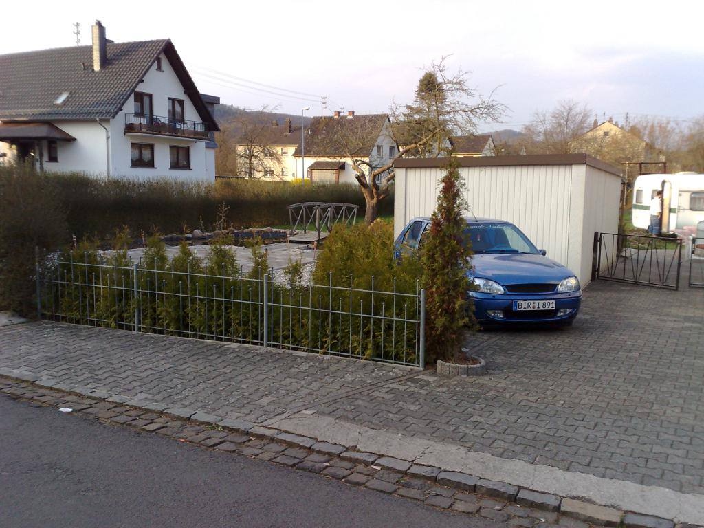 und so sieht er aus wenn er auf Opfer lauert.