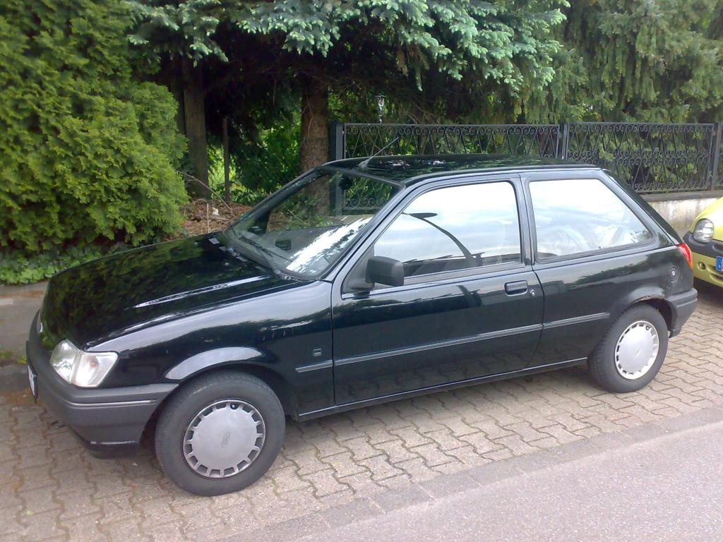 von links